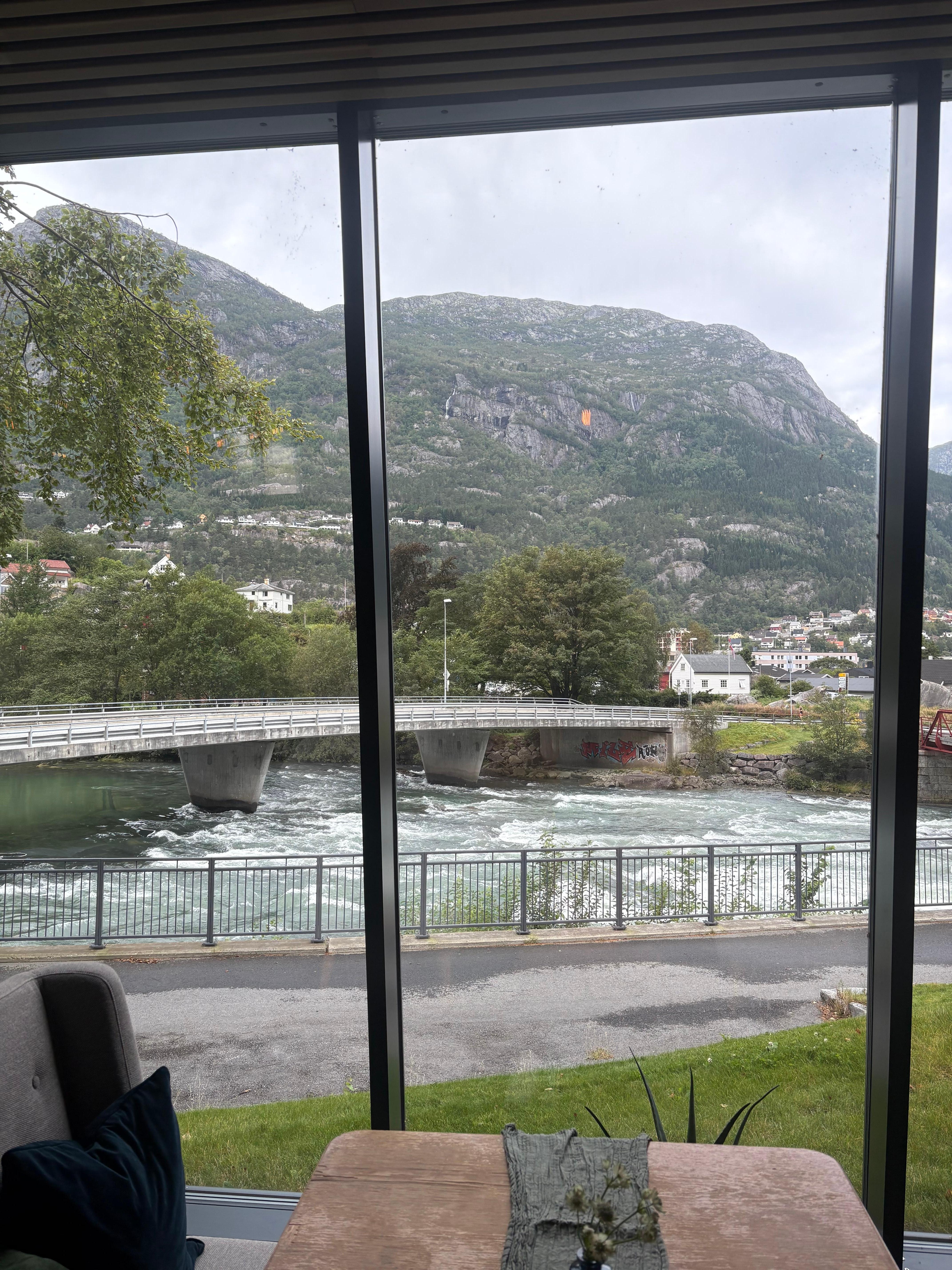 Flott utsikt fra restauranten👍