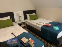 Other bedroom with 3 beds