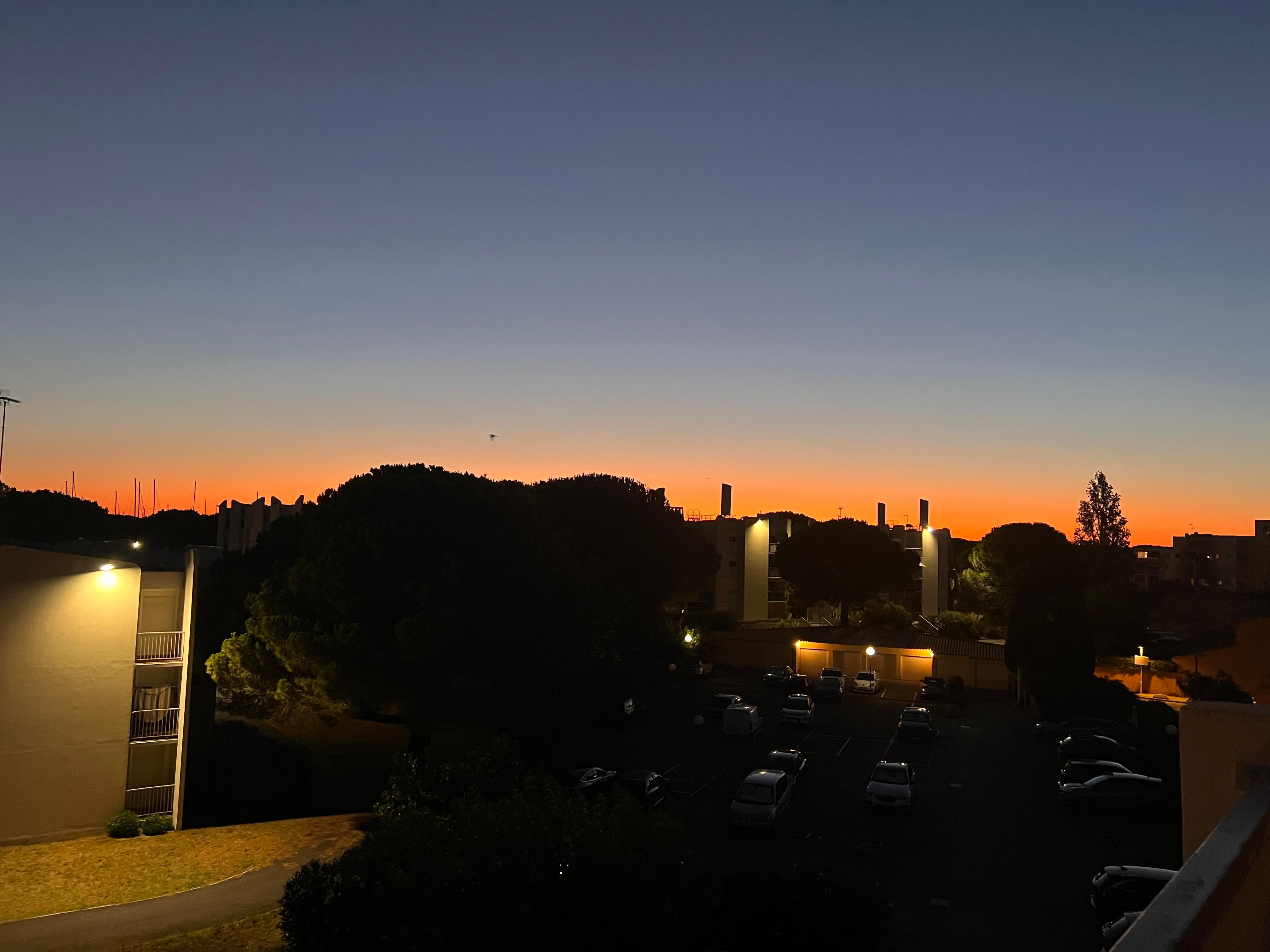 Coucher de soleil sur le balcon