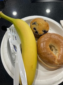 Always appreciate the complimentary breakfast