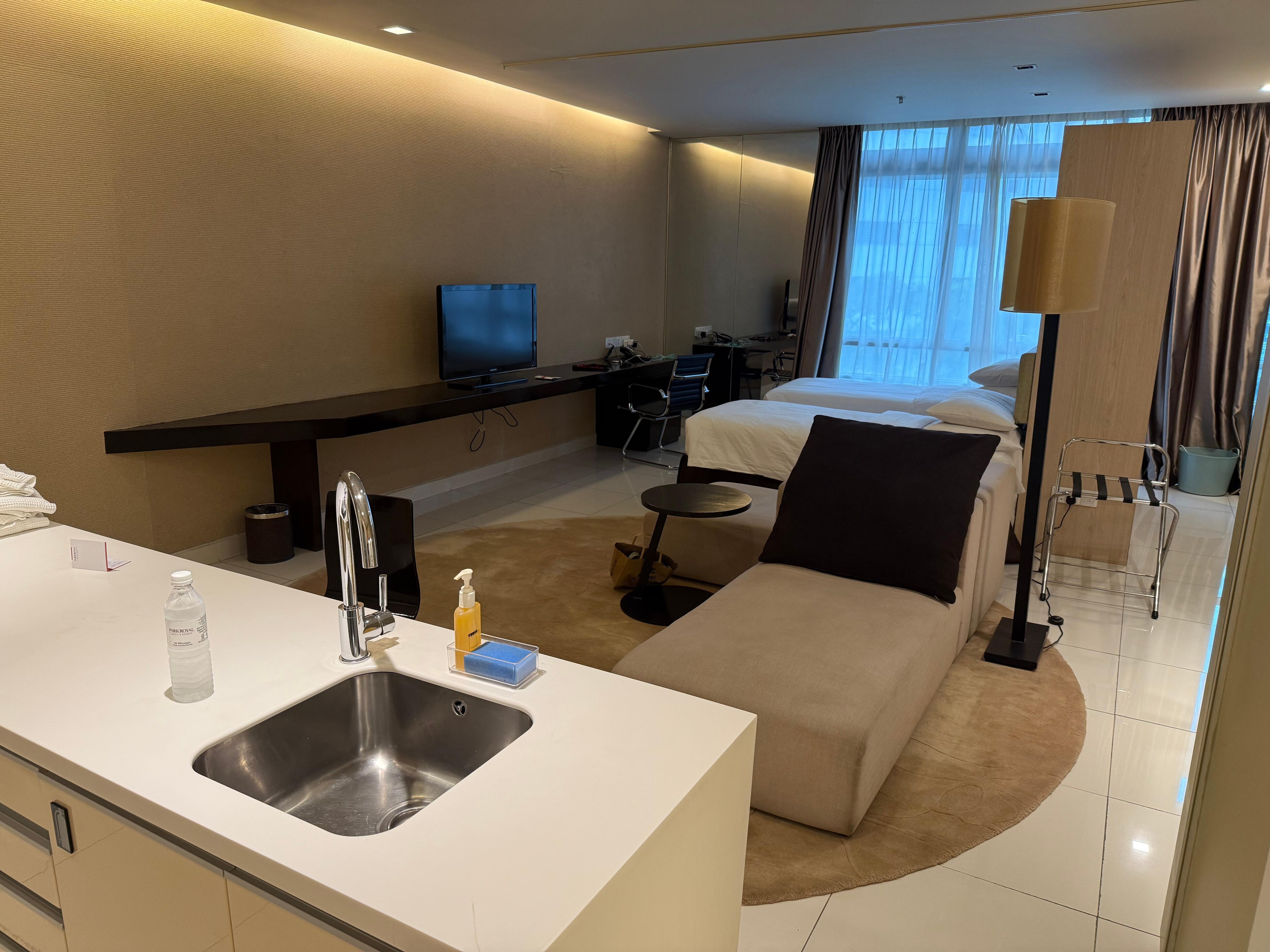 2部屋とりましたが、片方はテレビが古く画質も悪く、YouTubeはみれませんでした?