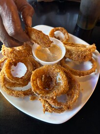 The onion rings were good and hot! Yes