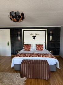 Das elegante Hotelzimmer