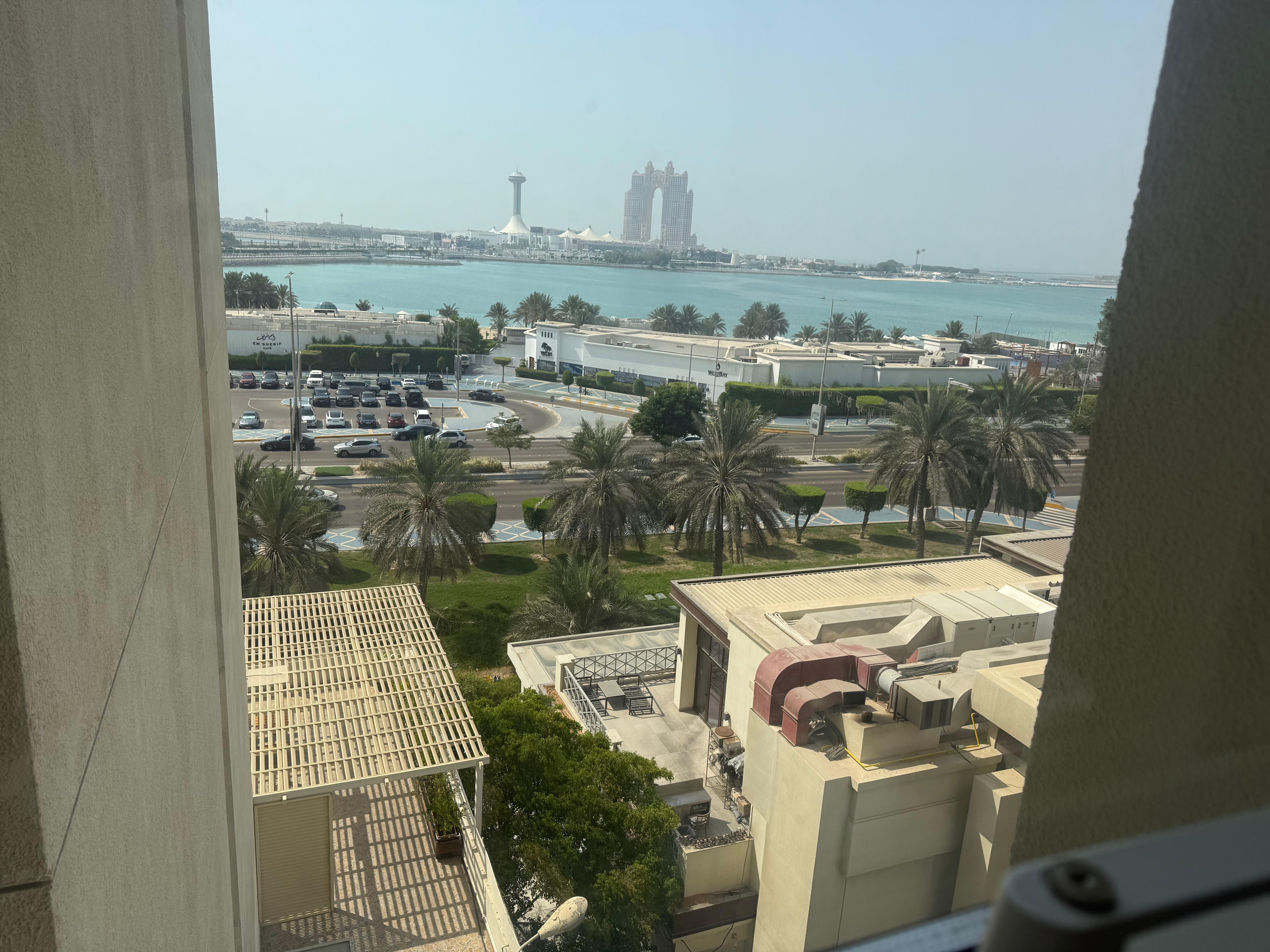 Distance to the beach 
