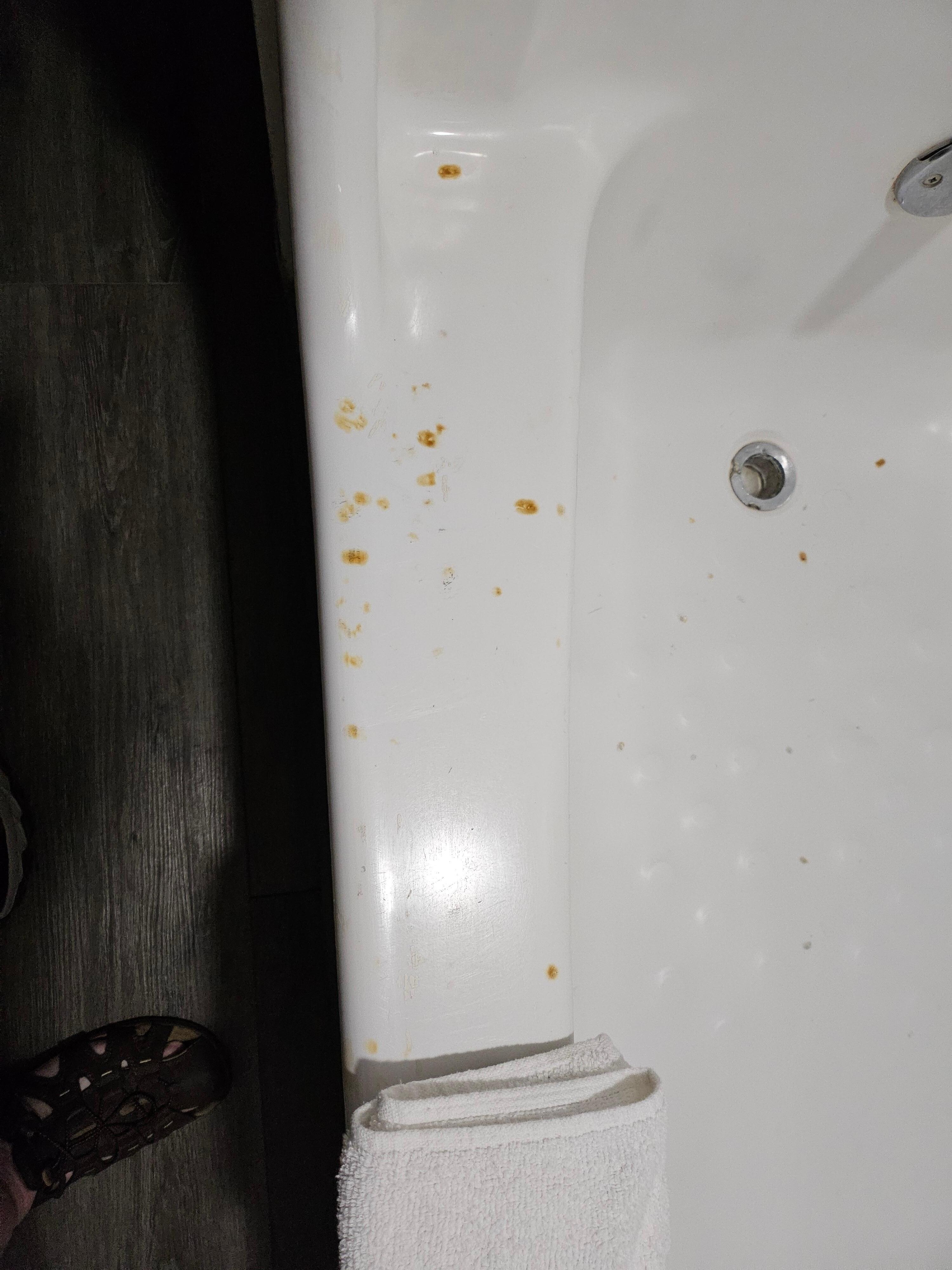 Burns on tub