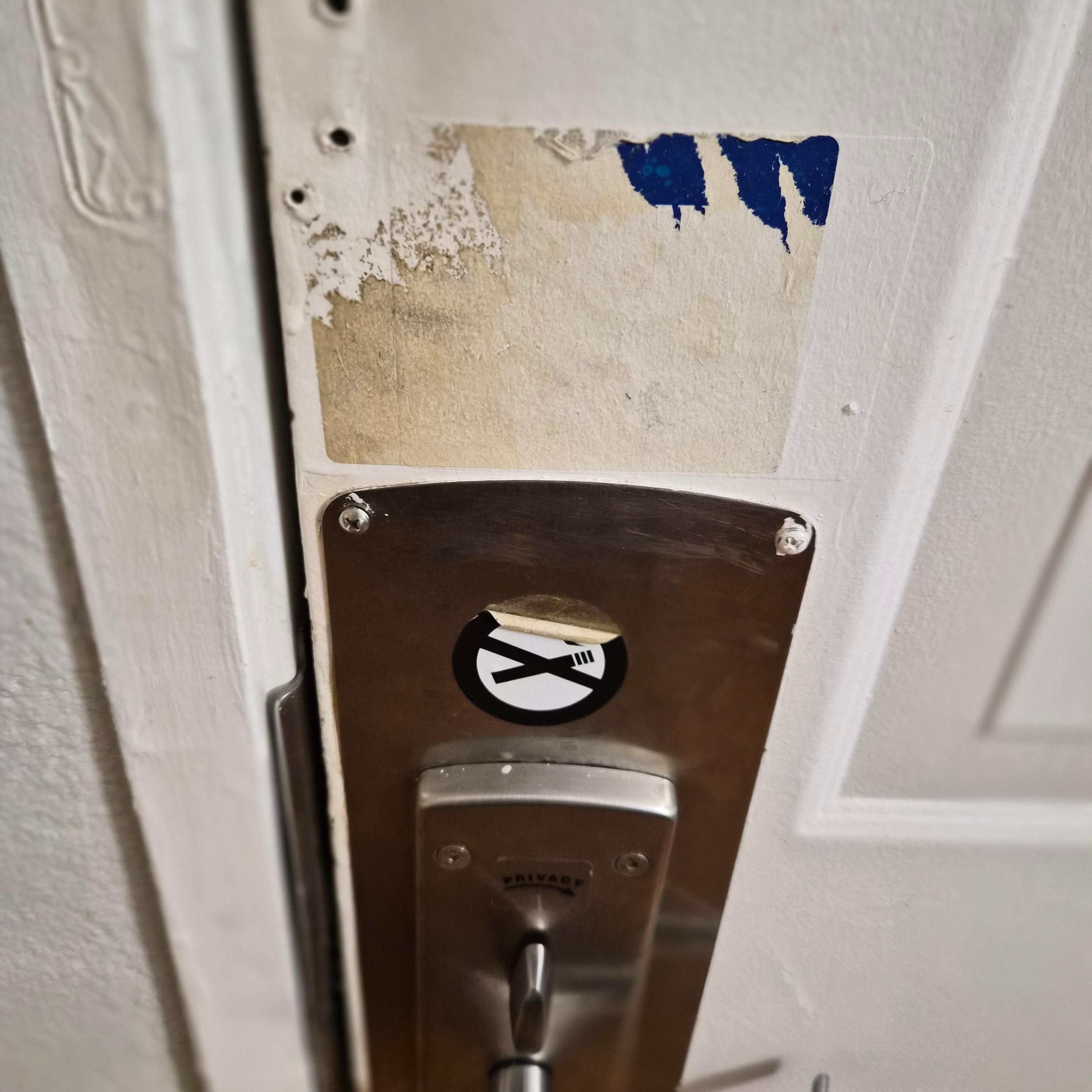 Interior door handle