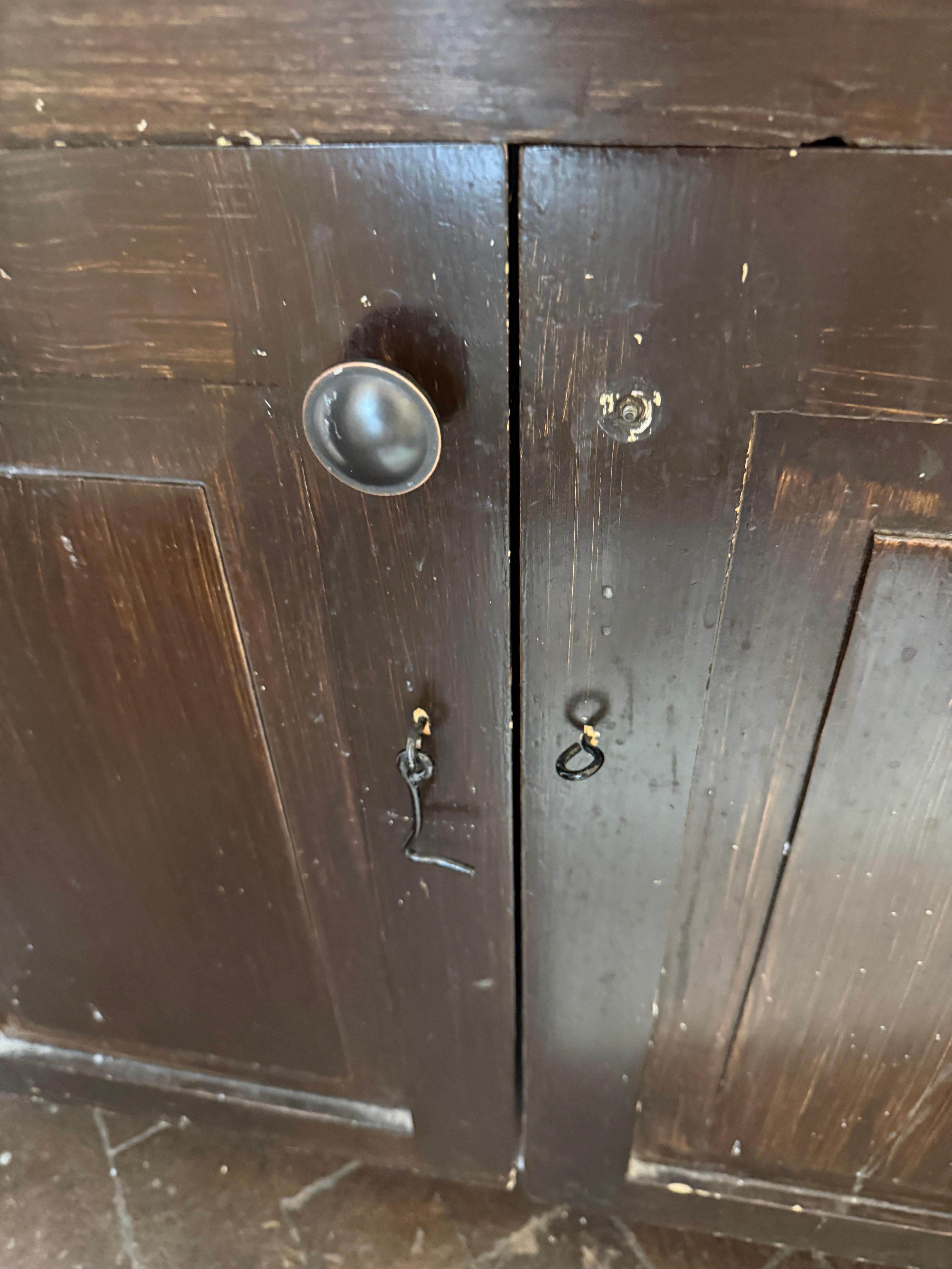 Missing cabinet handles 