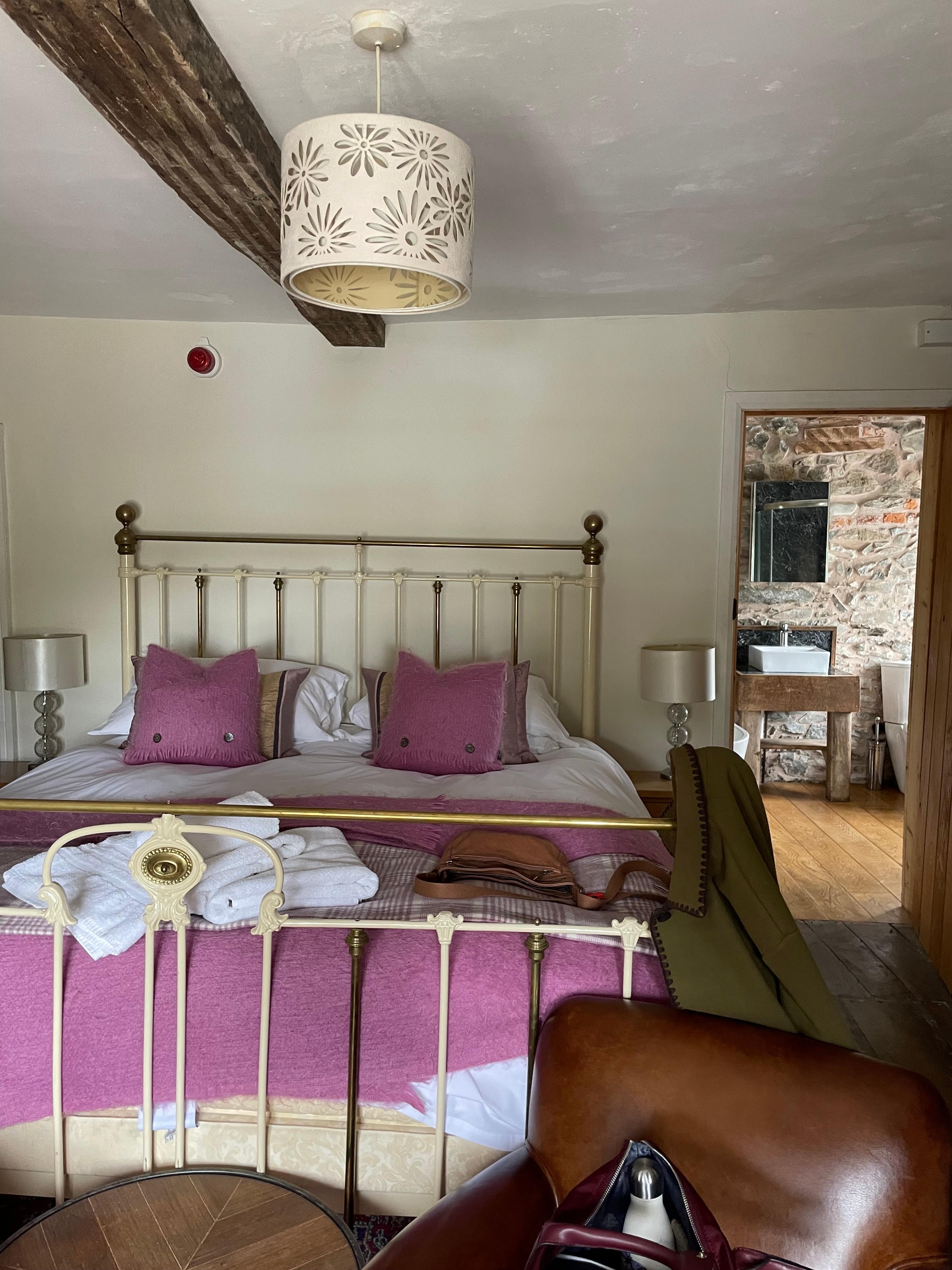 Nice and spacious bedroom