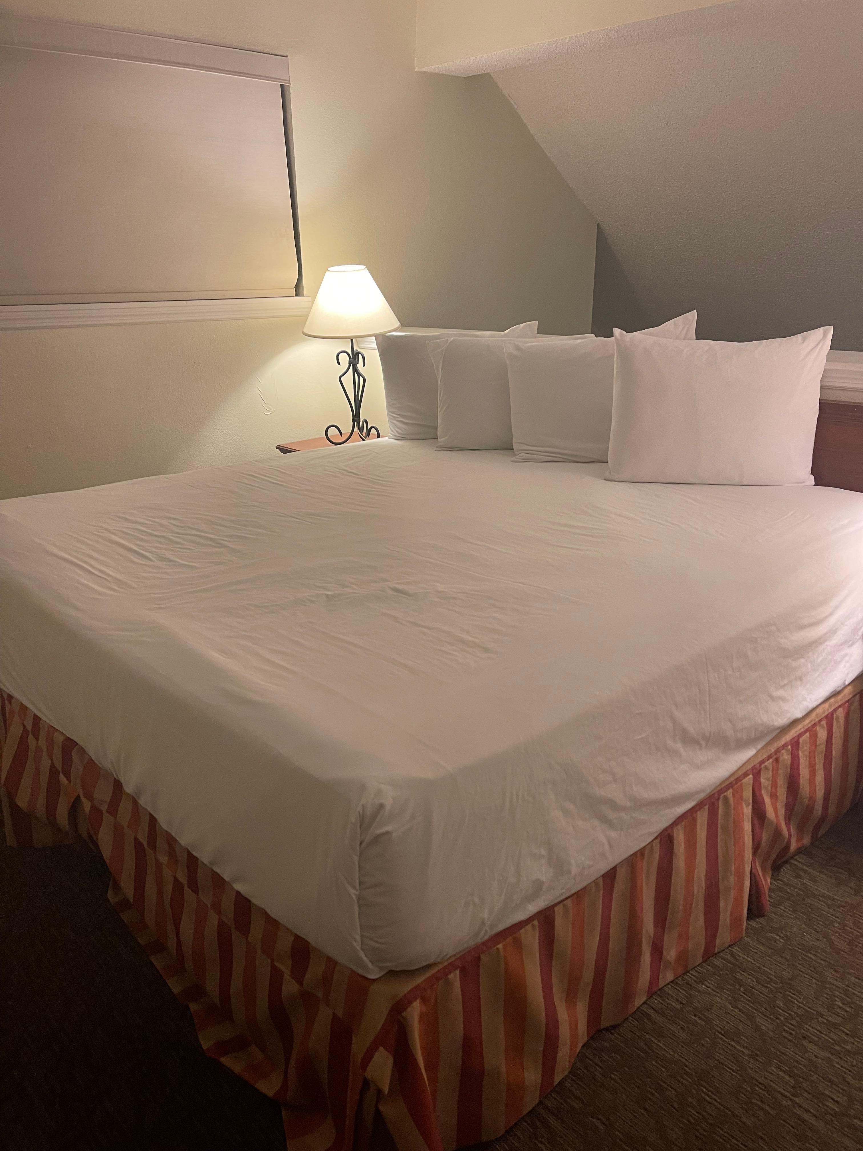 Kind size bed 