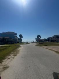 Short walk from house to beach