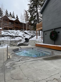 Snowy Hot tub