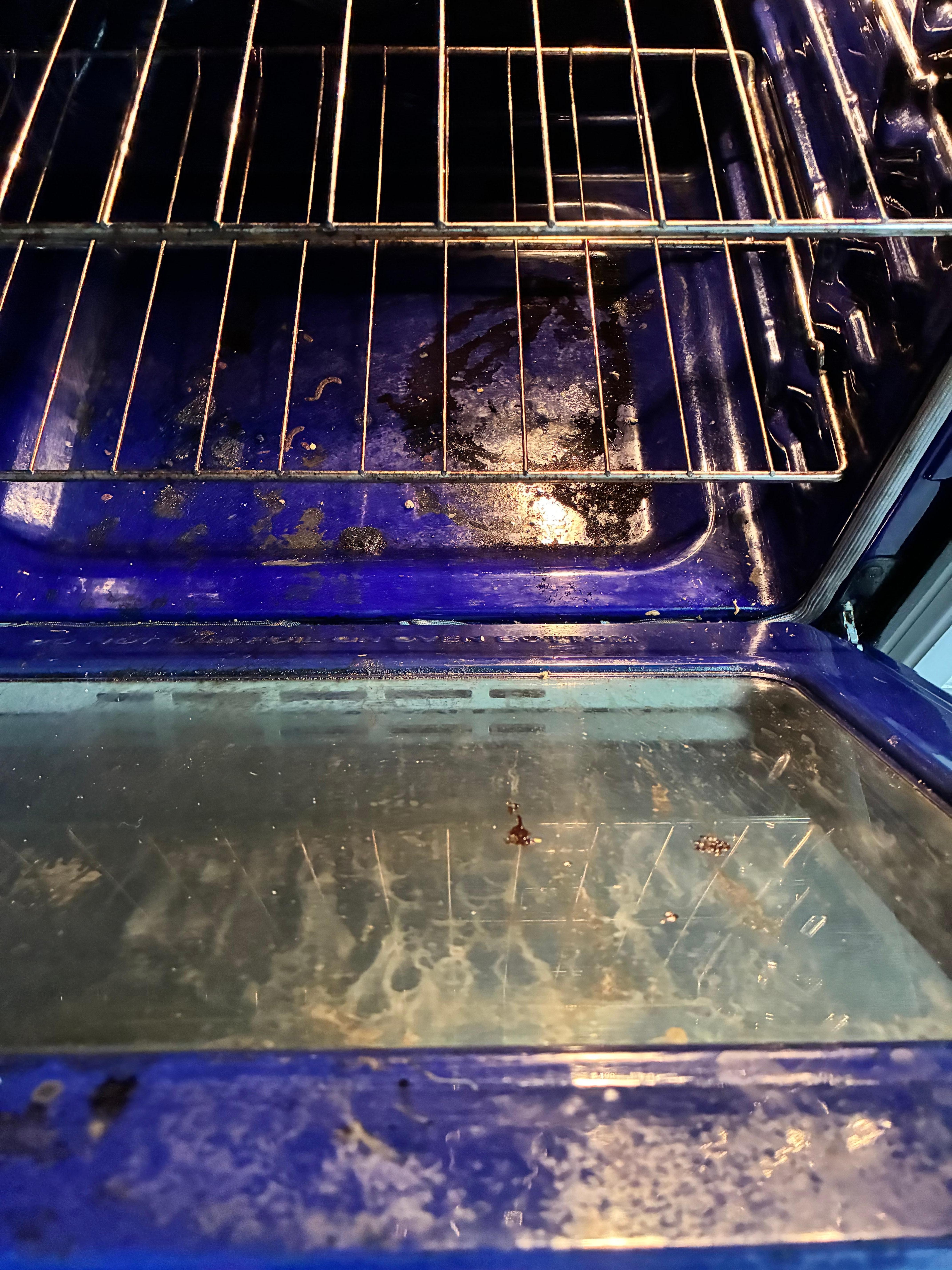 Stove not clean upon arrival. 