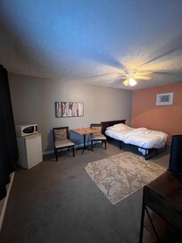 Not the right room we reserved.