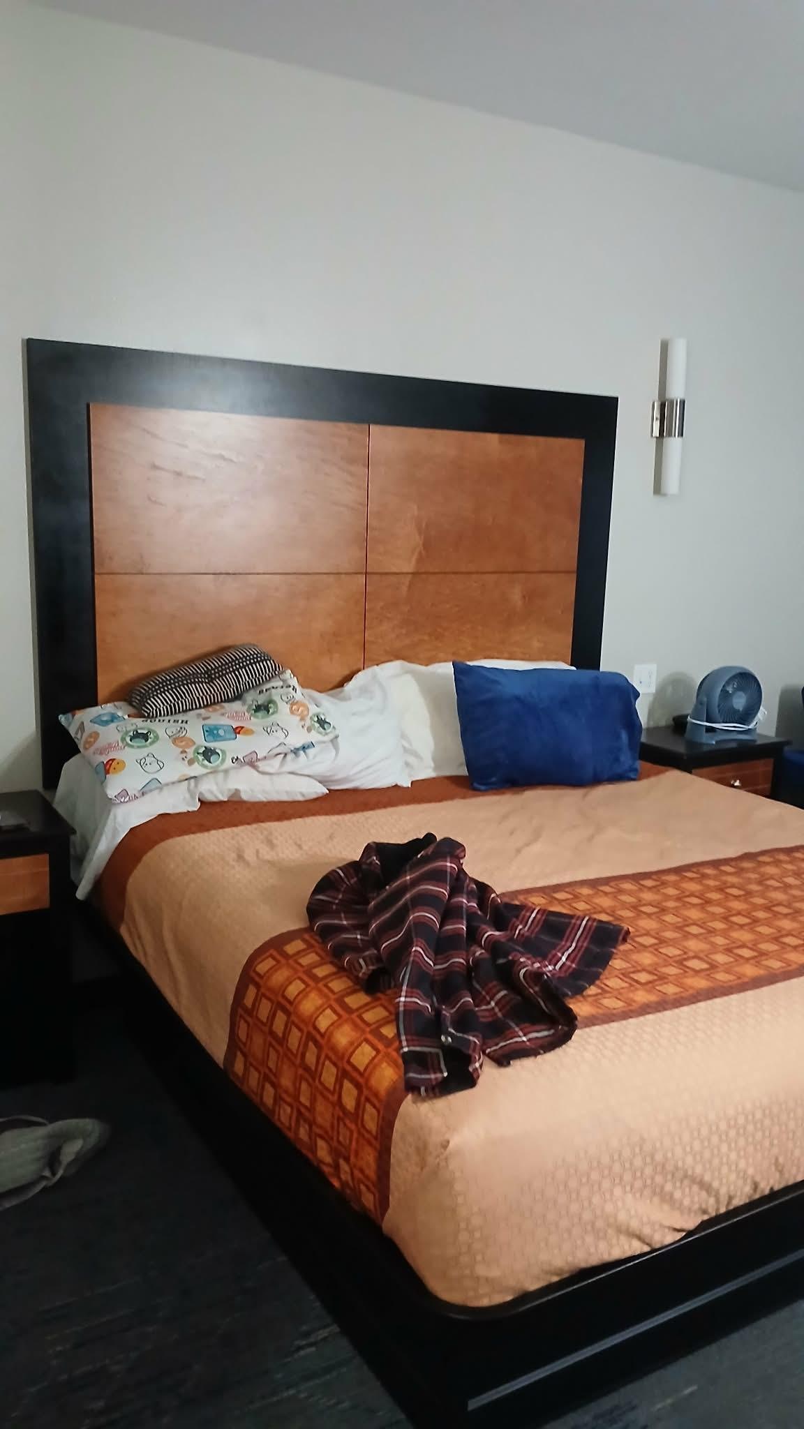 We had already started to unload but the bed and it's on pillows were comfy if we had forgotten our own 