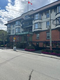James Bay Inn