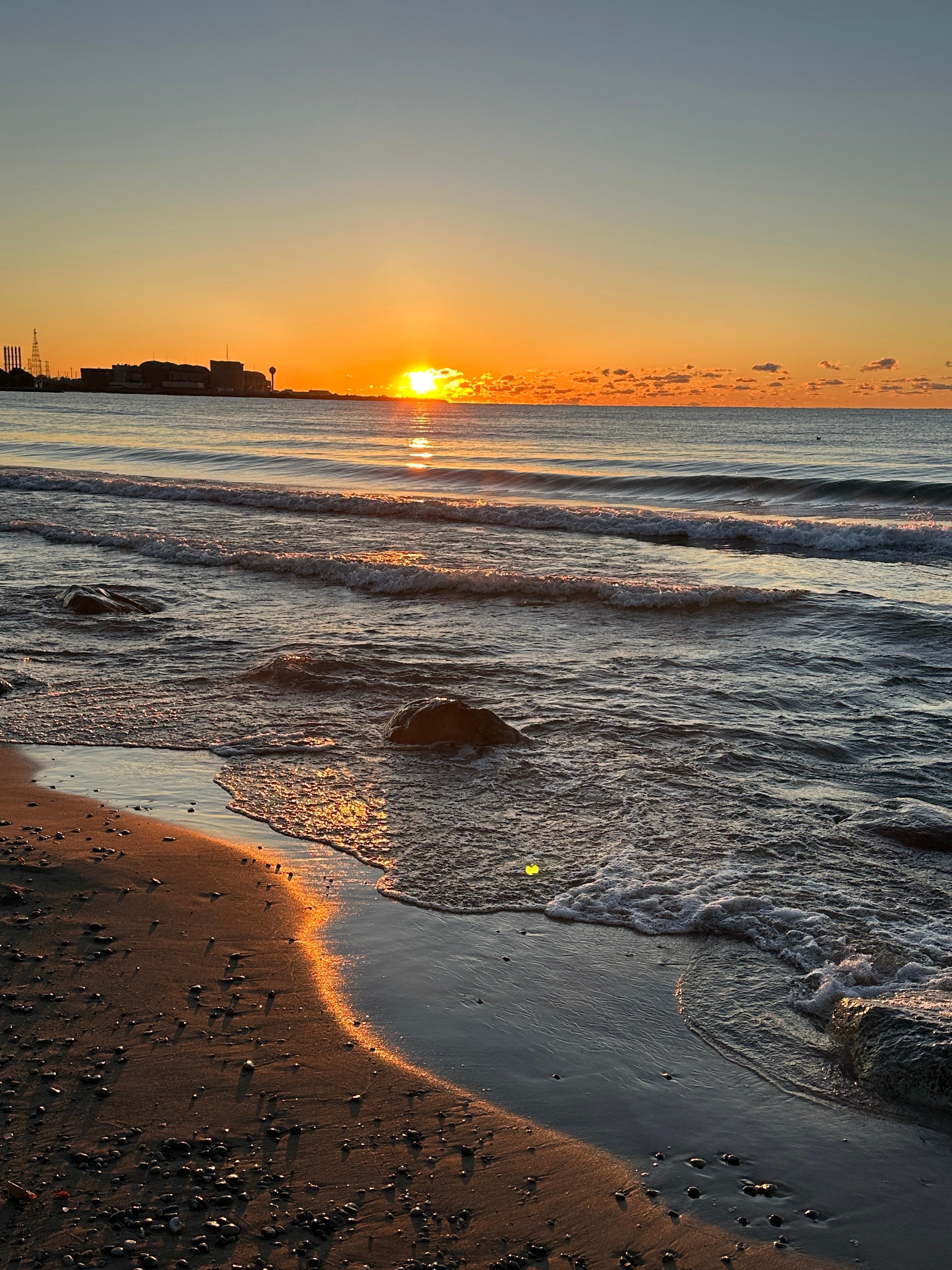 Lake Ontario nearby 10 minutes