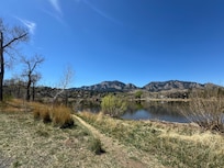 Park w/ trail within walking distance