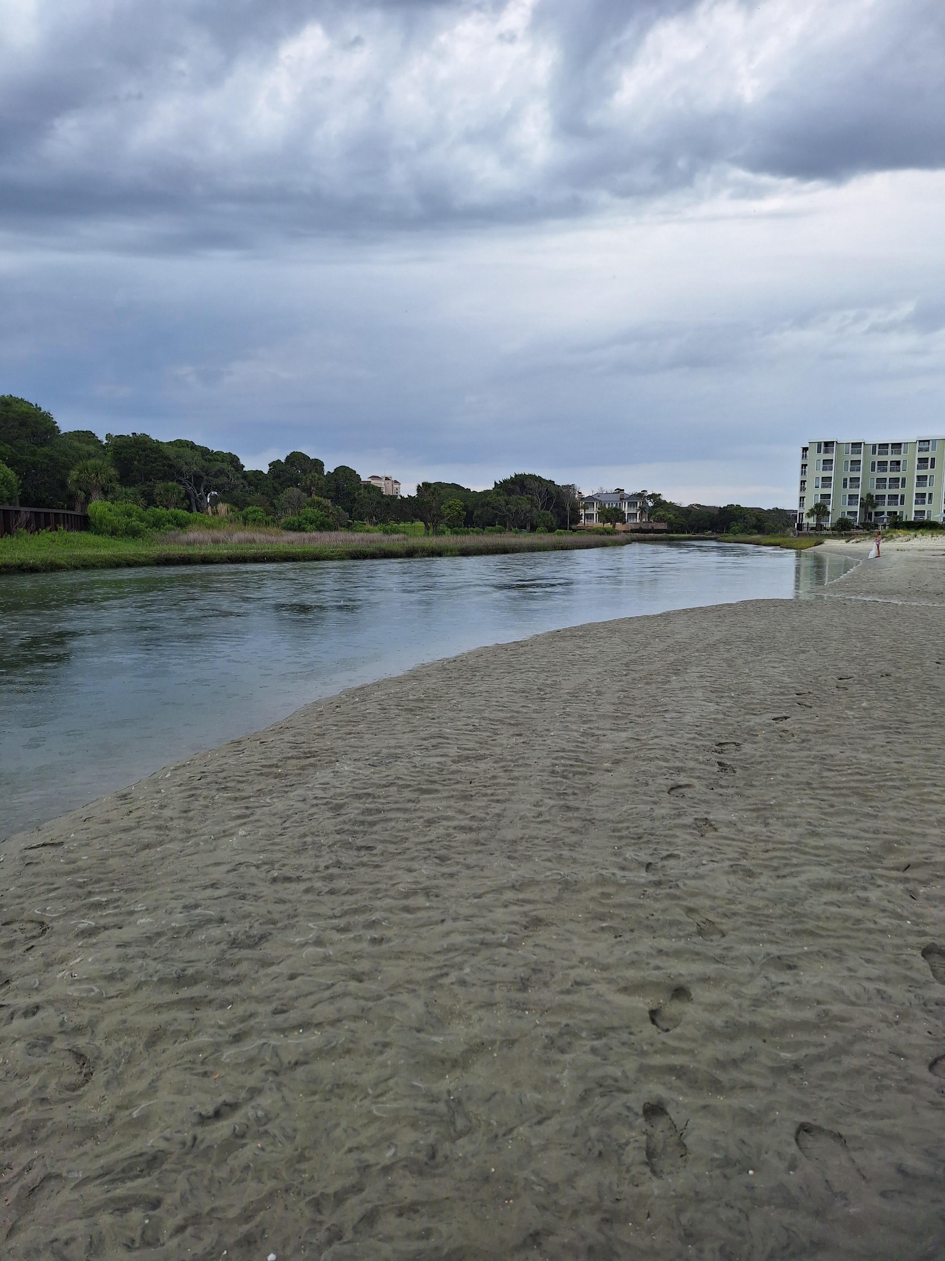 Beautiful little inlet for 🐚ing & 🦀ing