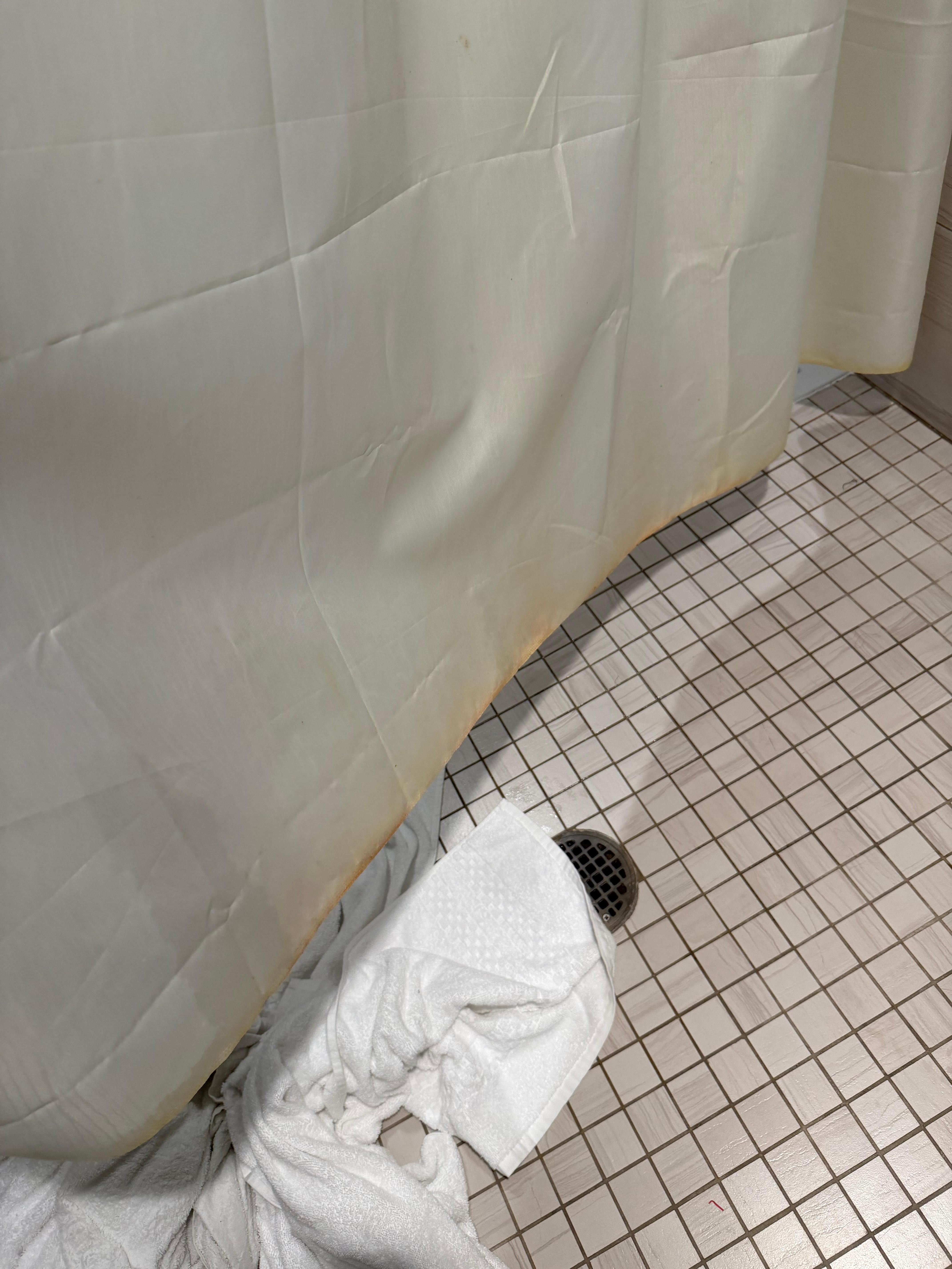 Disgusting brown drips 