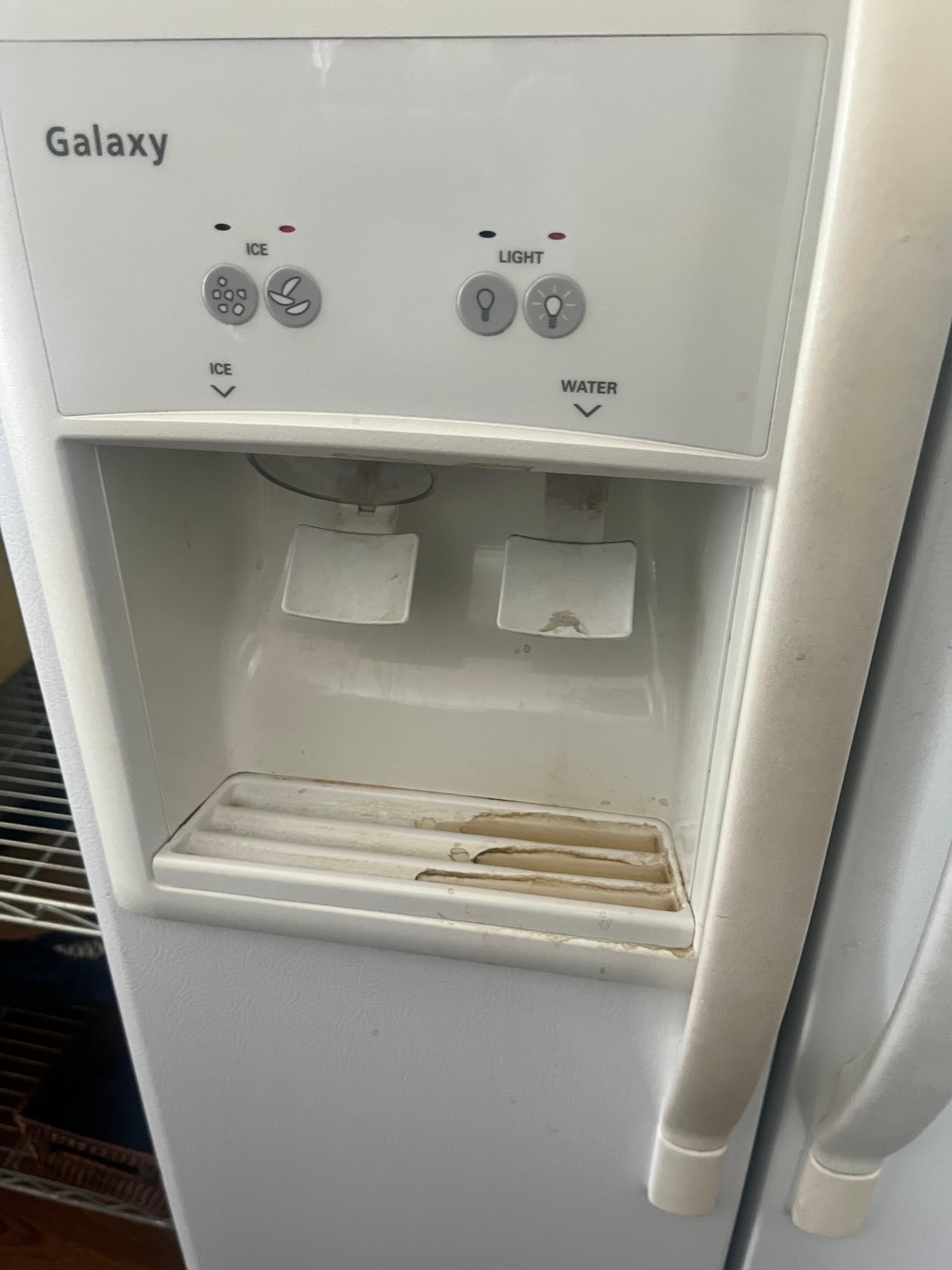 Filthy water tray