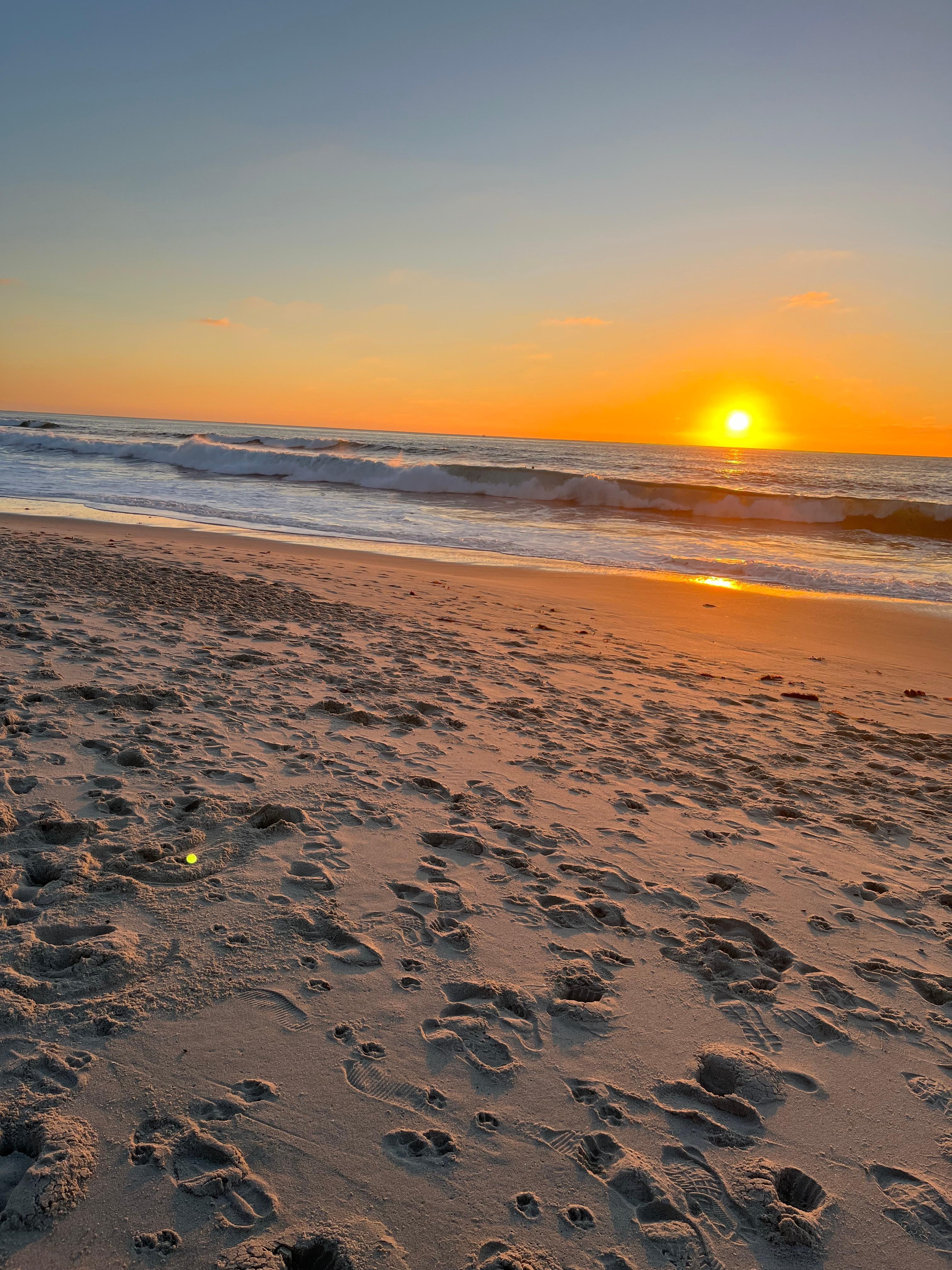 10 minute walk to great beach