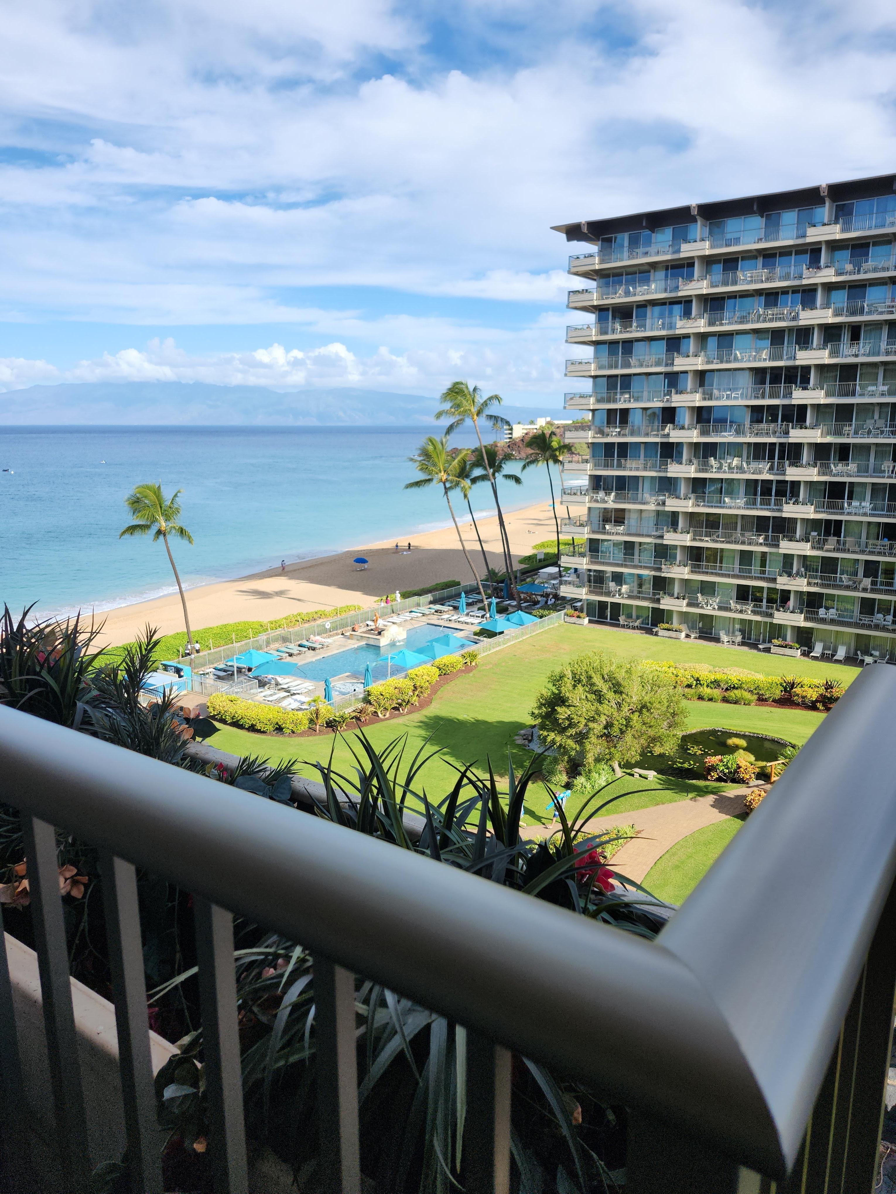 Breakfast on the lanai can't be beat. 