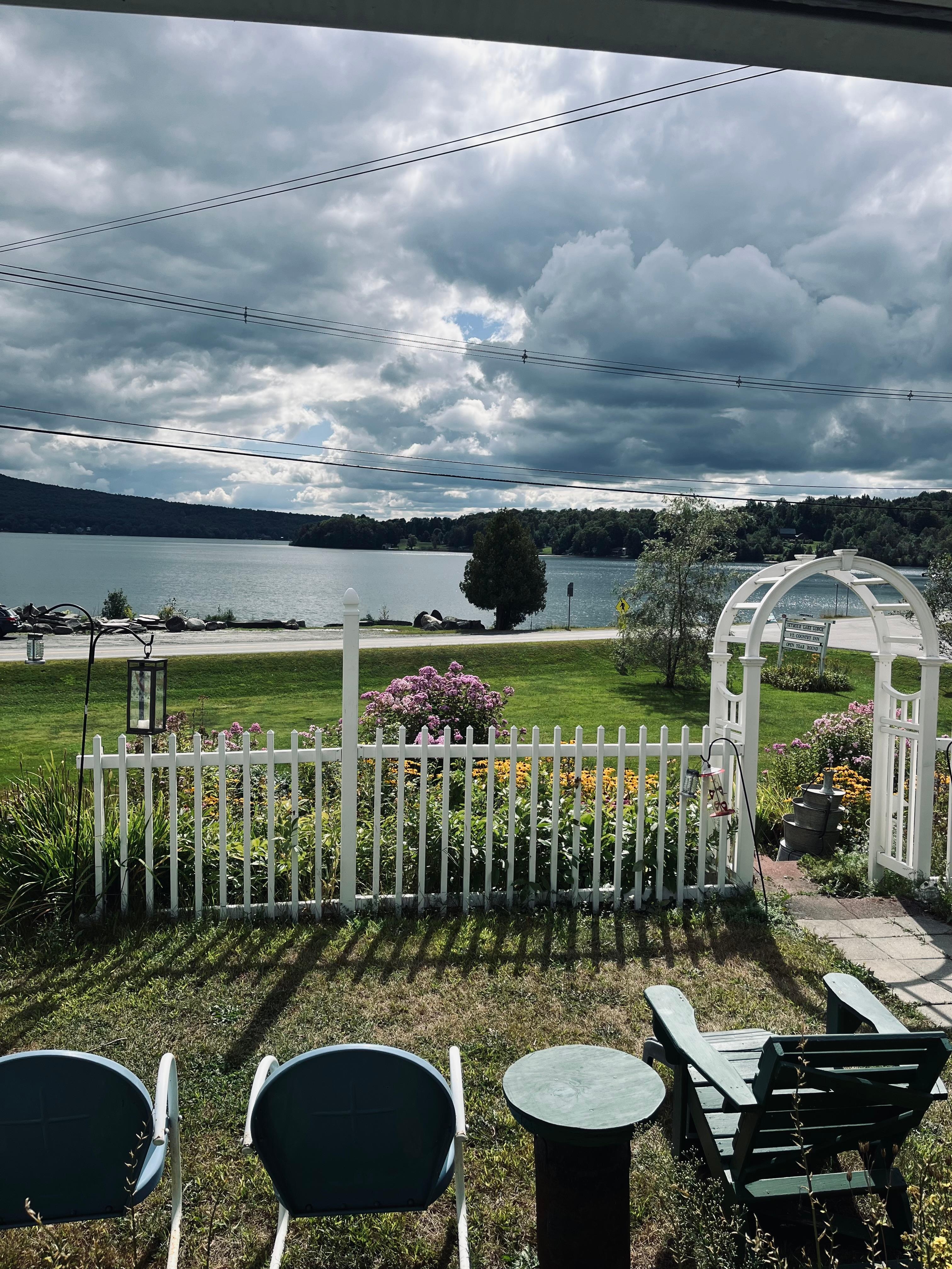 Amazing View of Lake Seymour! 