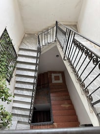 Cool stair case from 16th century