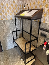 What is this? Useless! Where are the drawers?