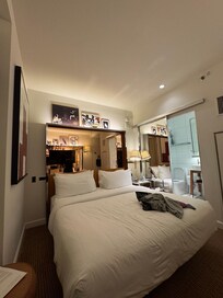 Standard room with king bed