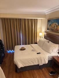 Room 614
Nice clean spacious and excellent big bed