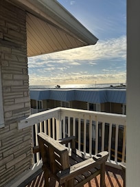 Beautiful view scared to walk out on balcony