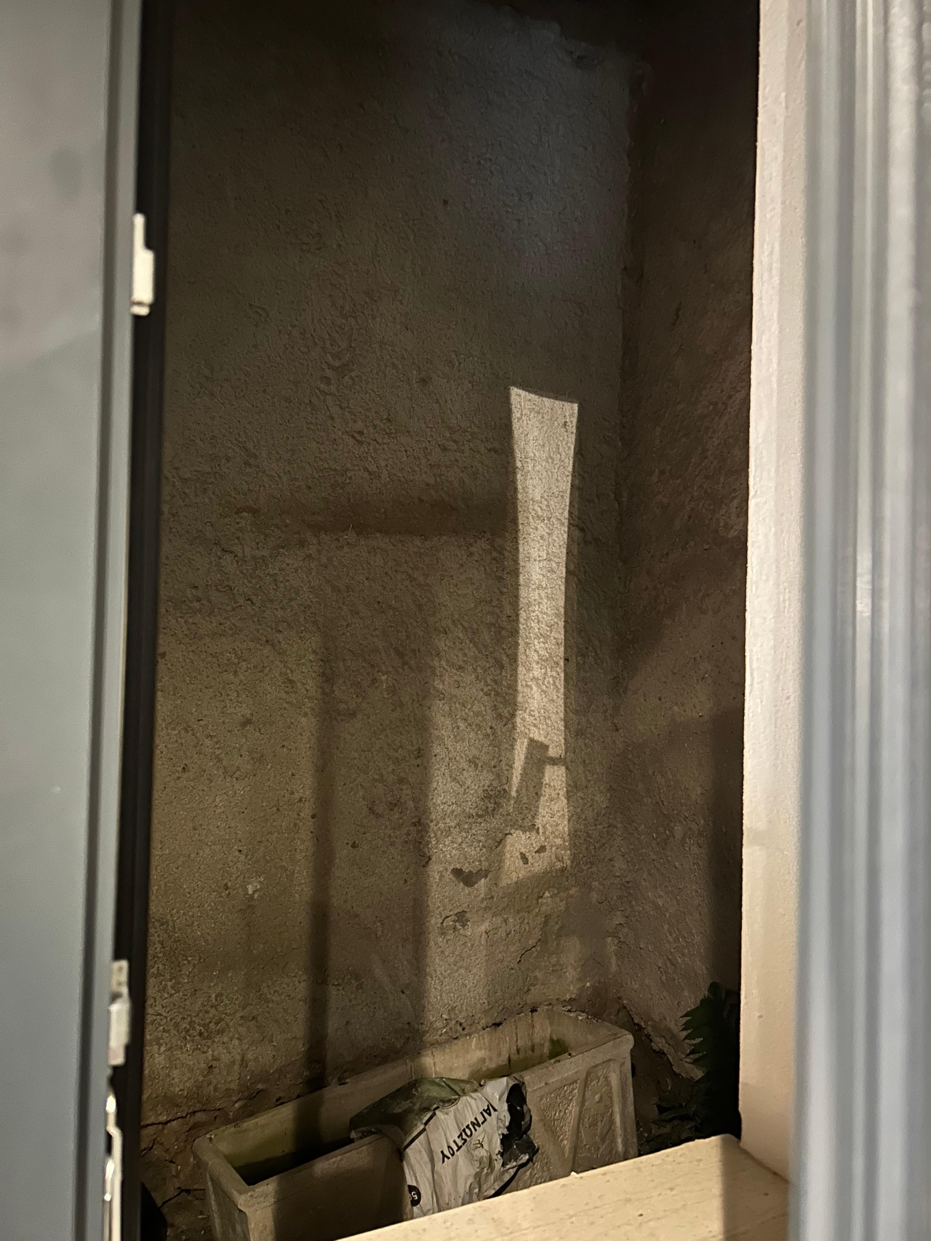 Window 'views' from the room G1.