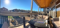 Pano of the upper deck in the morning