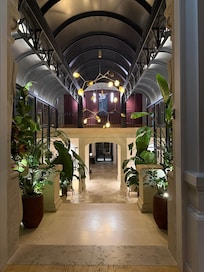 entrance to dining room