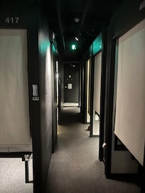 男生的床鋪