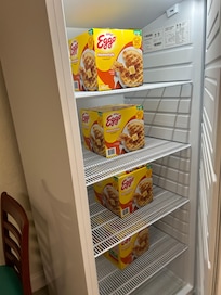 Not much for breakfast options, but they got waffles!