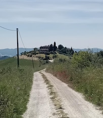 Approaching Le Grand Vista