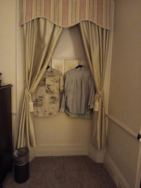No closet. We used the windows!