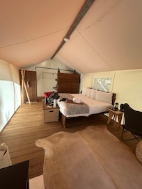 Deluxe Tent