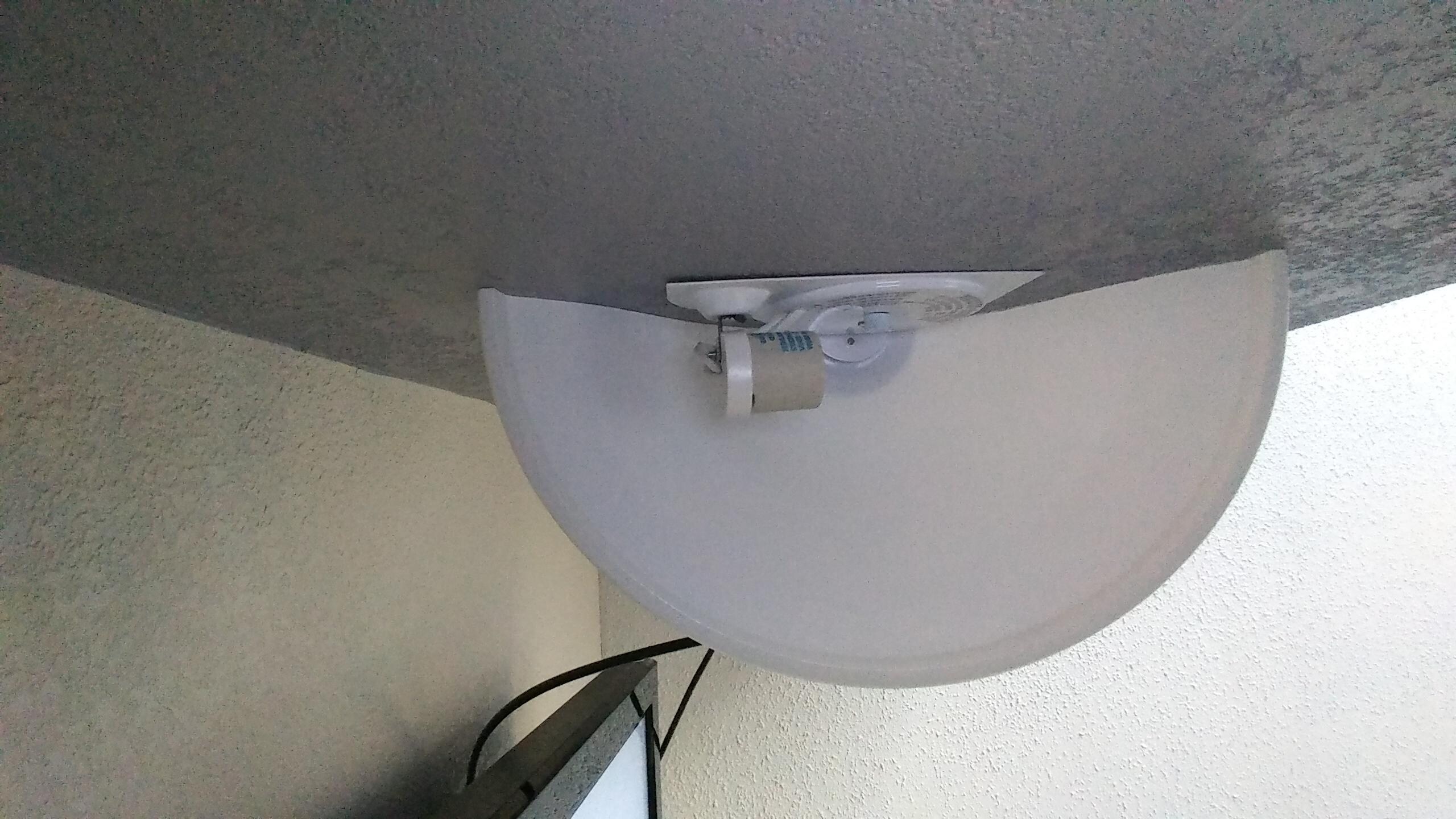 No bulb in light