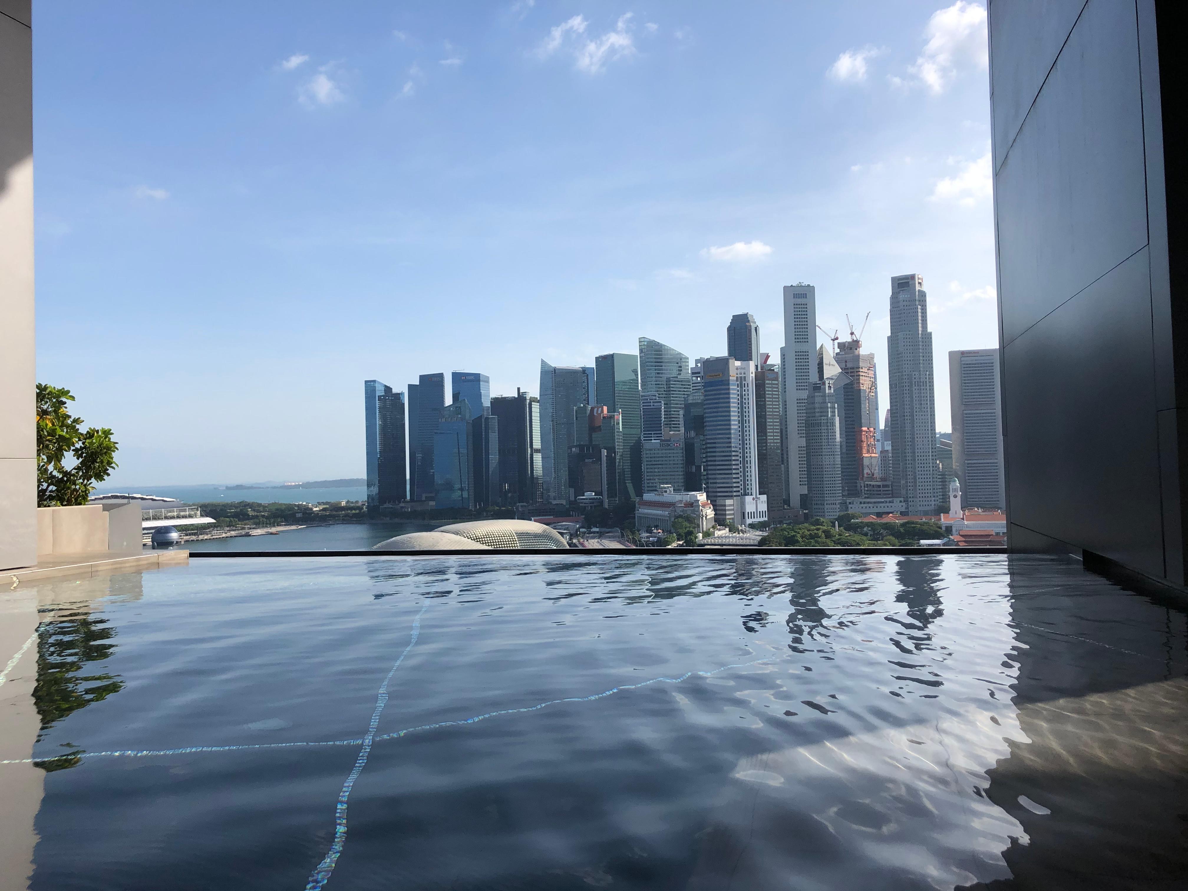 18th floor pool