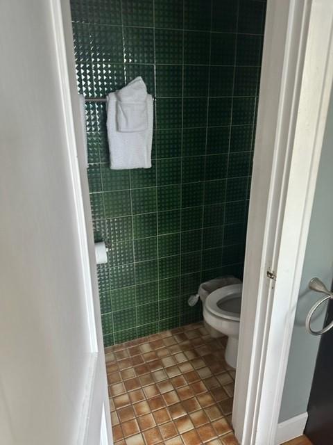 tiny bathroom