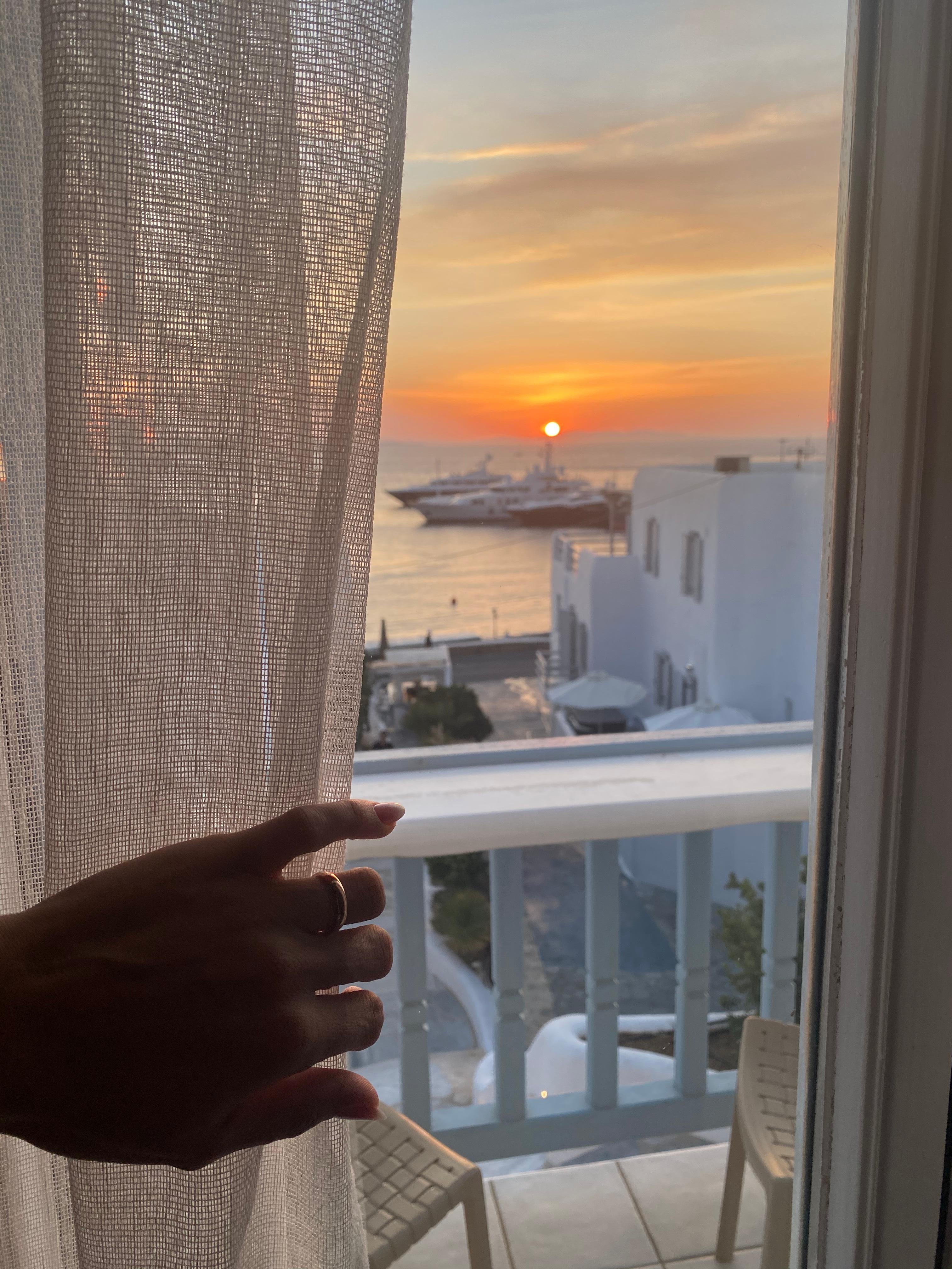 Camera sul tramonto