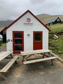 Cafe kun åbent i sommermåneder