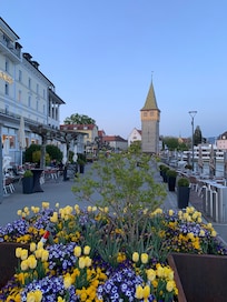 Lindau a pasos del hotel es un pueblo maravilloso que es un “imperdible” a orillas del lago Constanze