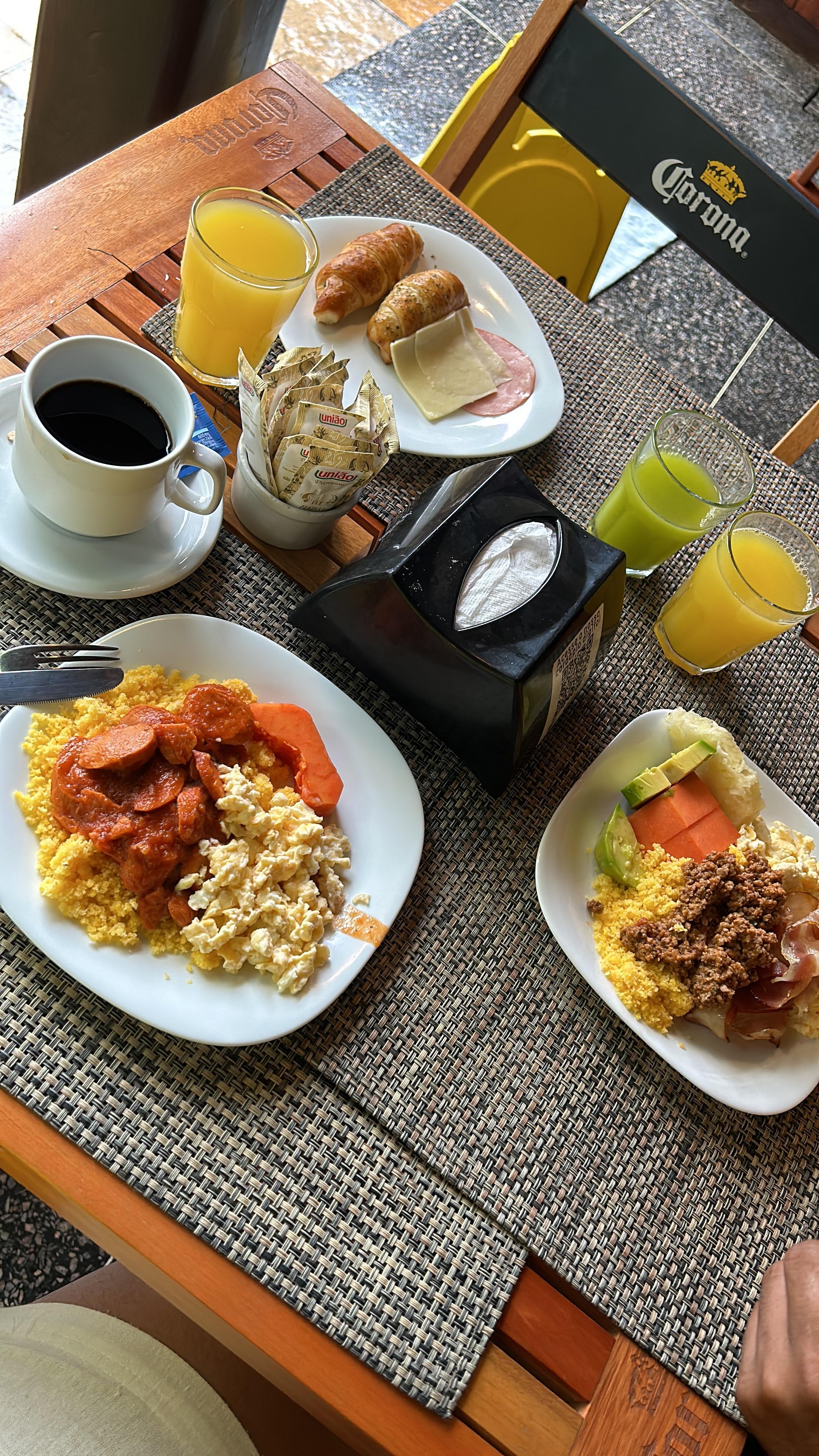 Café da manhã maravilhoso 