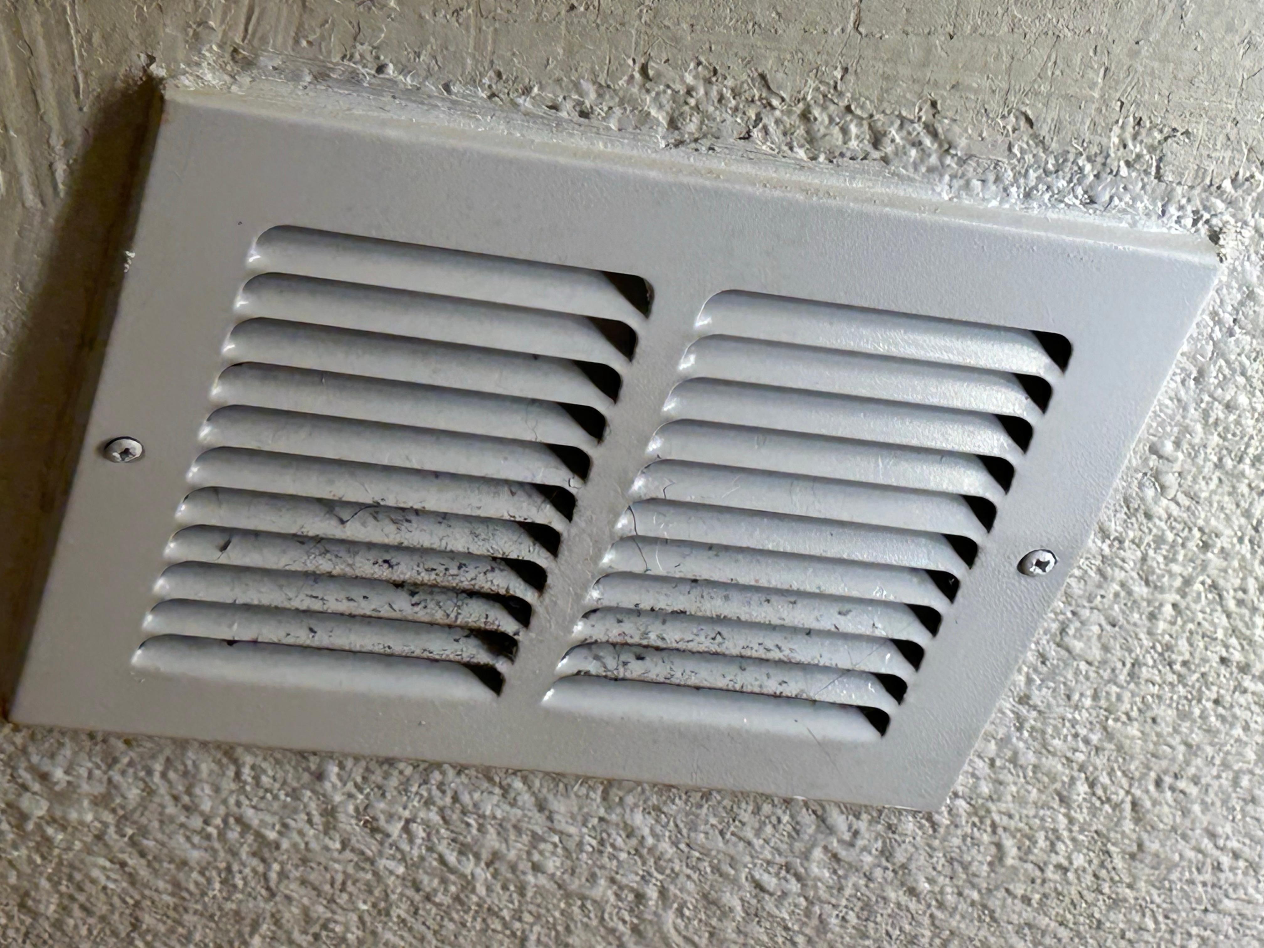 Moldy bathroom vent non functioning fan