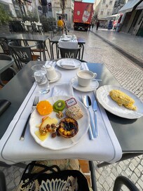 Frukost