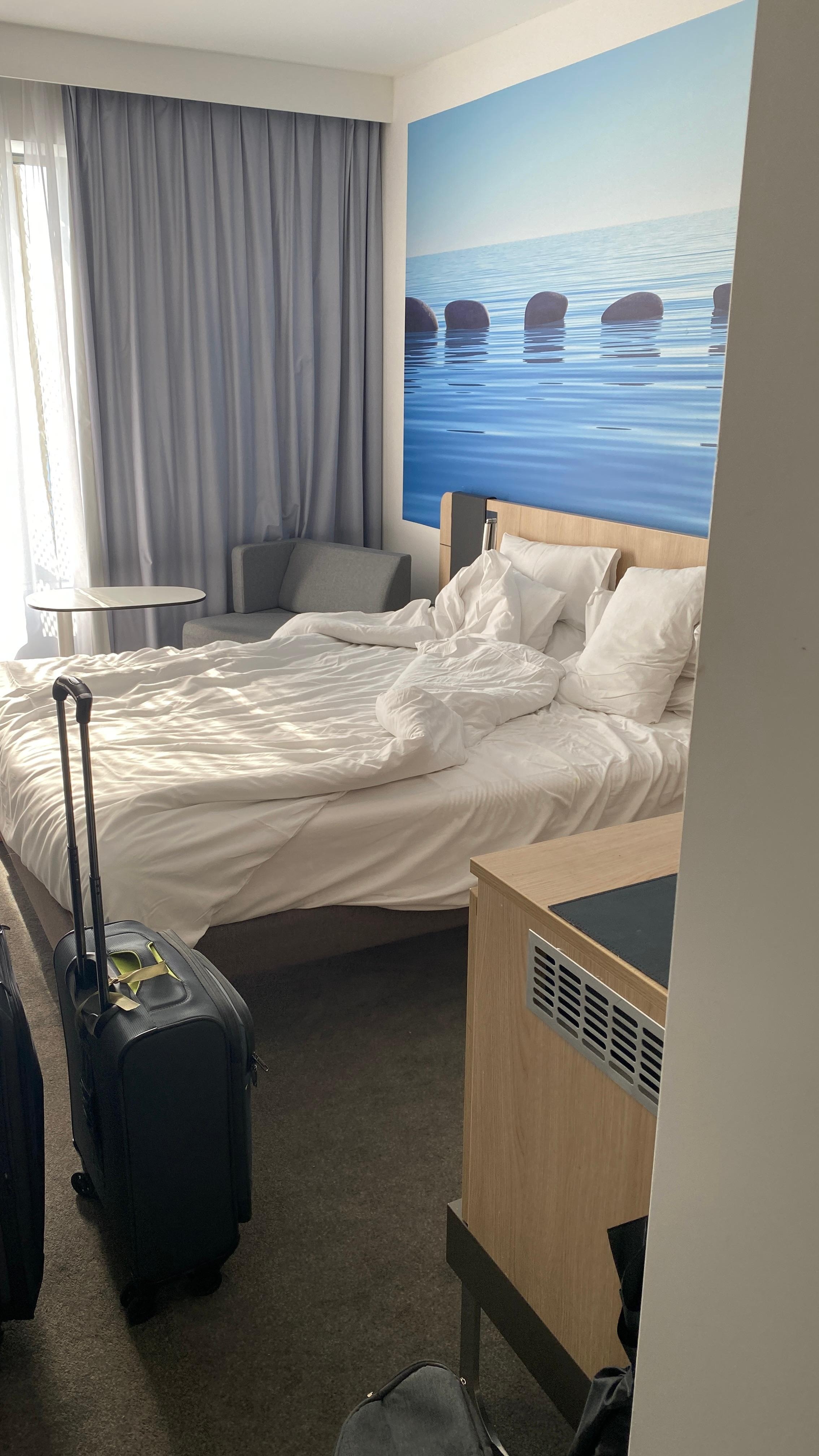 Room without extra chair/recliner.